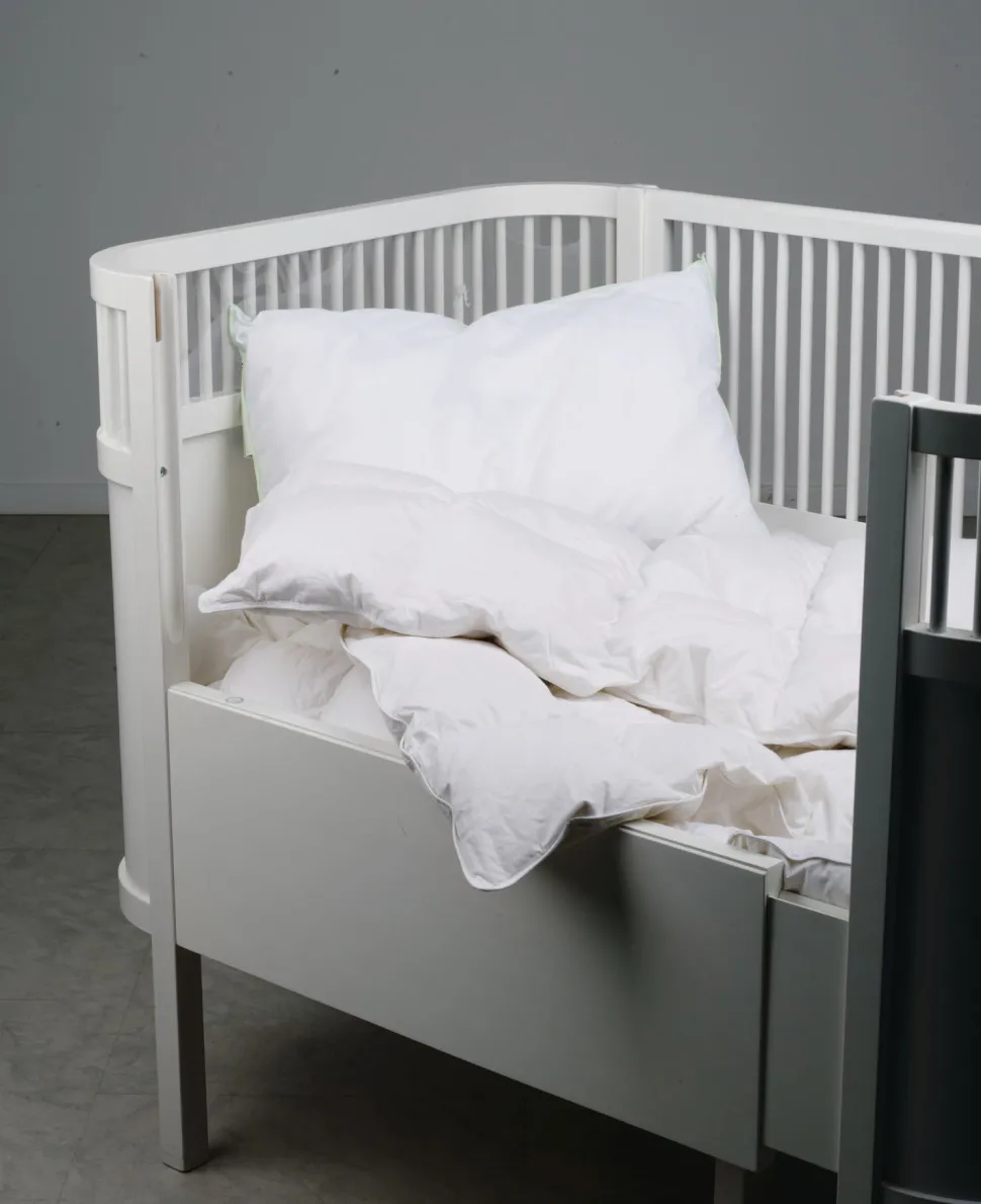 Baby helårs dundyne hvit - 65x80 cm