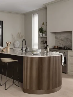 Barstol beige - 44x43x79 cm