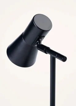 Bordlampe svart - 18,8x12x30,4 cm