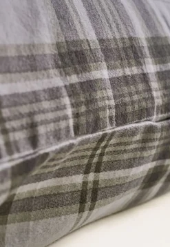 Flanell putevar olivengrønn - 50x70 cm