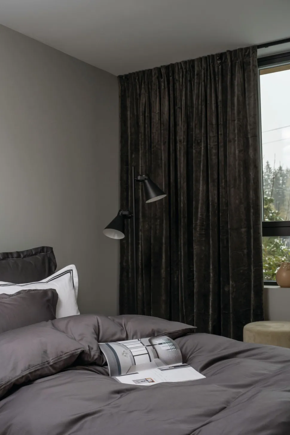 Gardin valnøtt - 135x220 cm