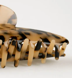Hårklype lys brun - 4,5x10,2x4,35 cm