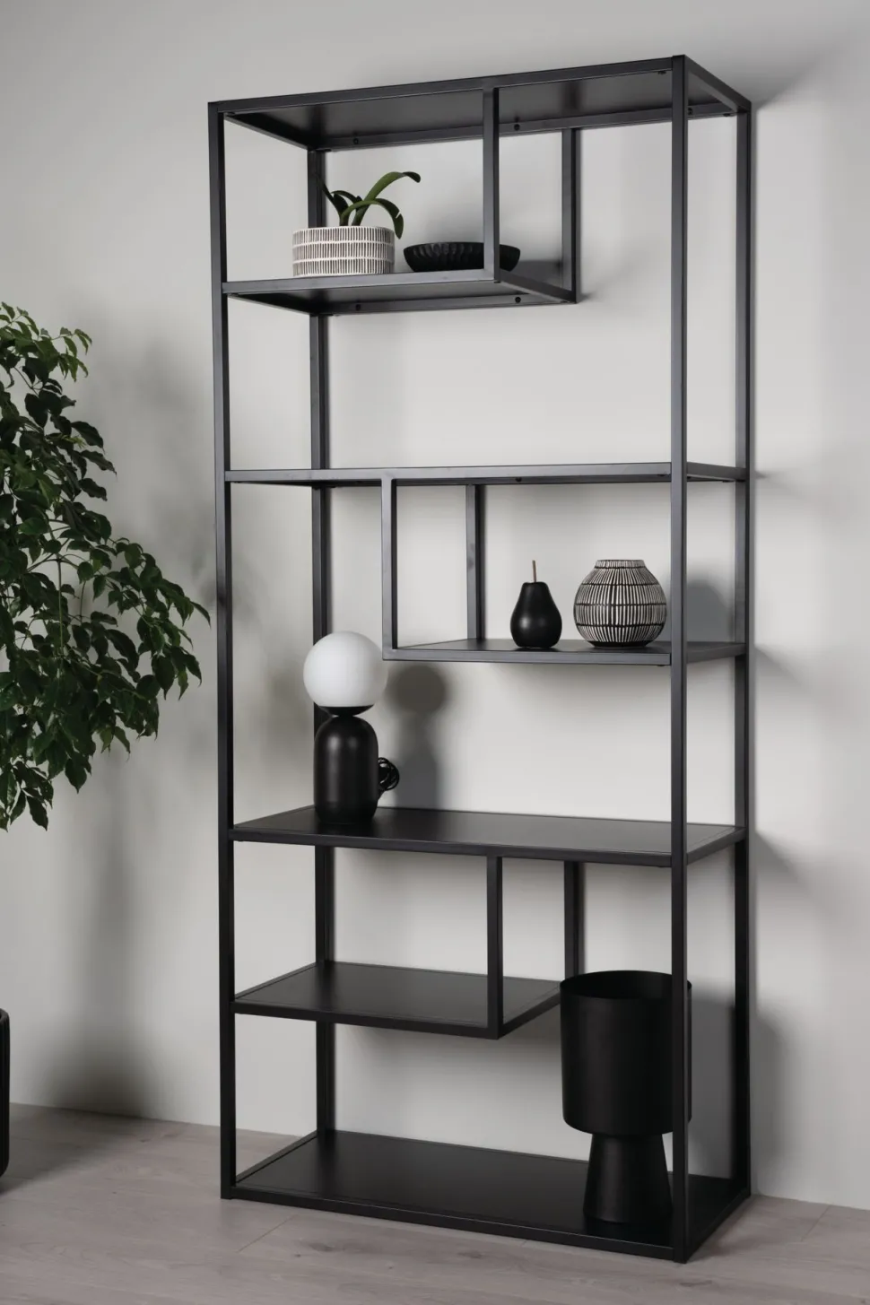 Hylle svart - 85x35x188 cm