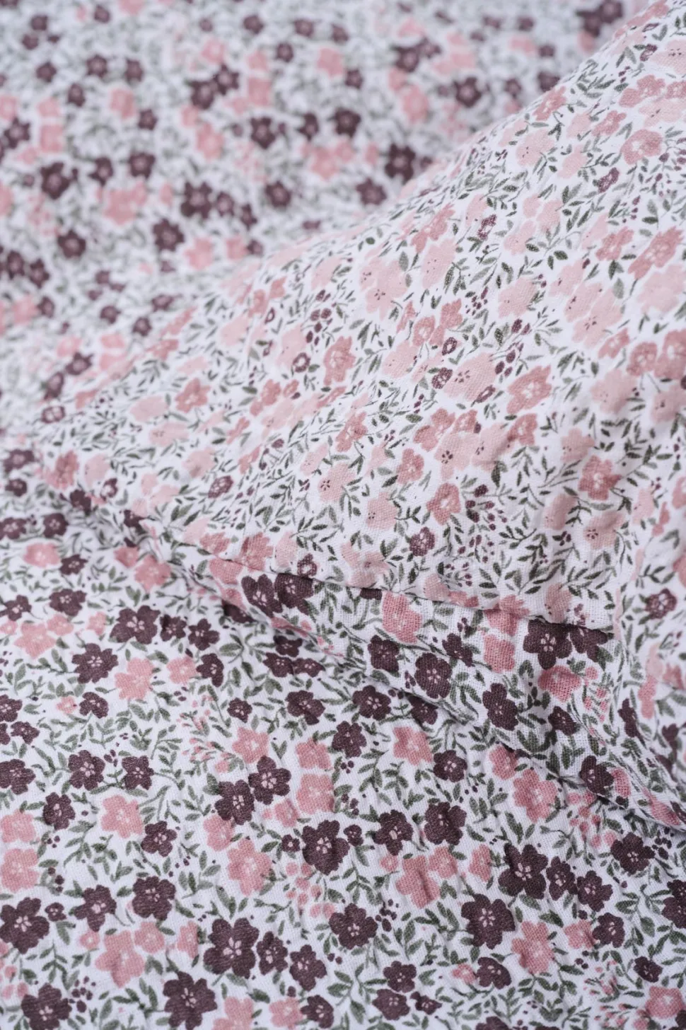 Krepp sengesett multi rosa - 140x200 cm