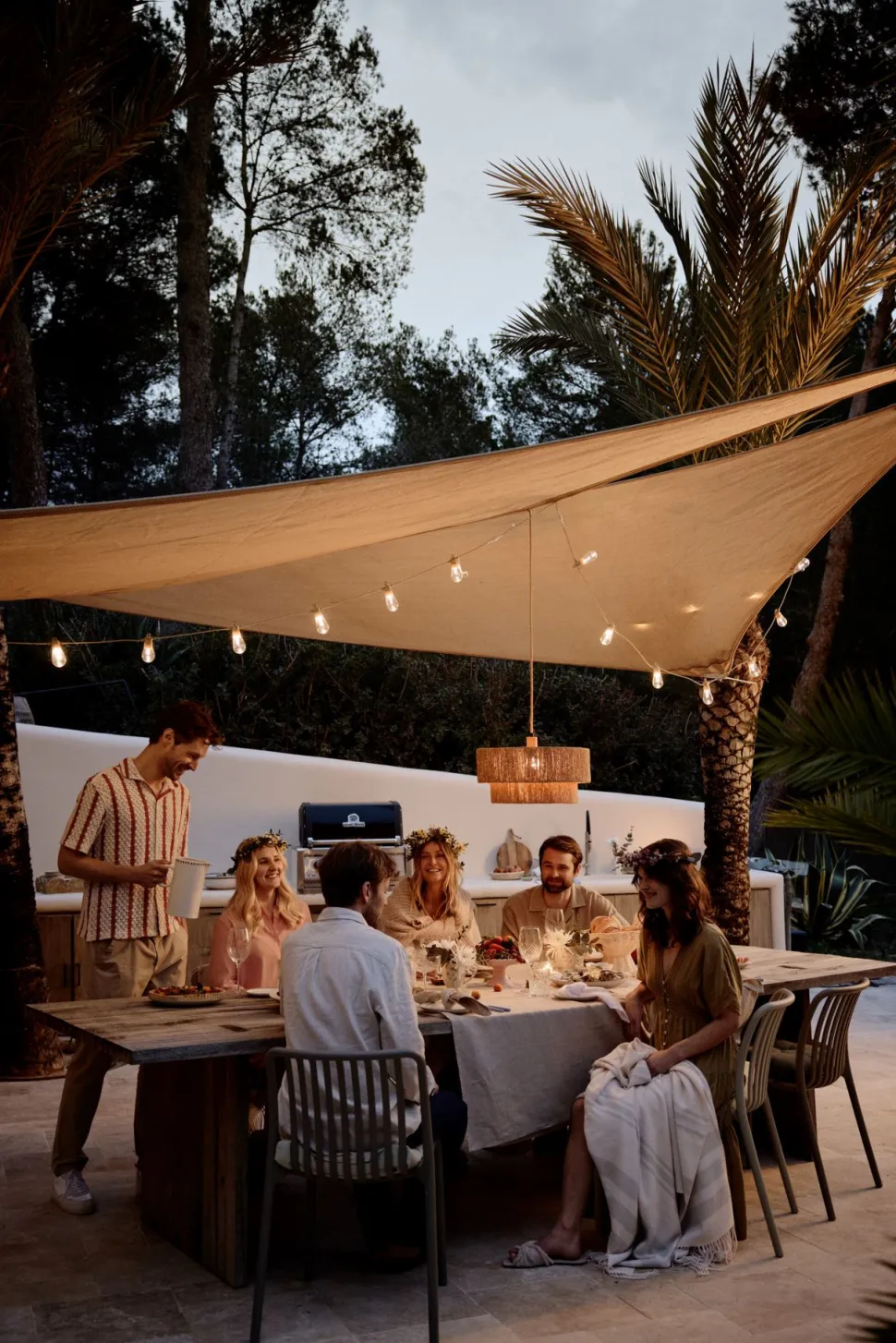 Led lyslenke beige - 570 cm