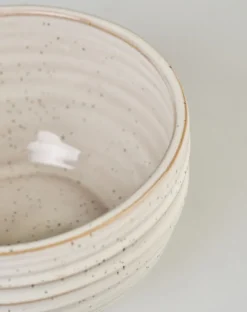 Liten bolle lys beige - 7 cm ø12,5