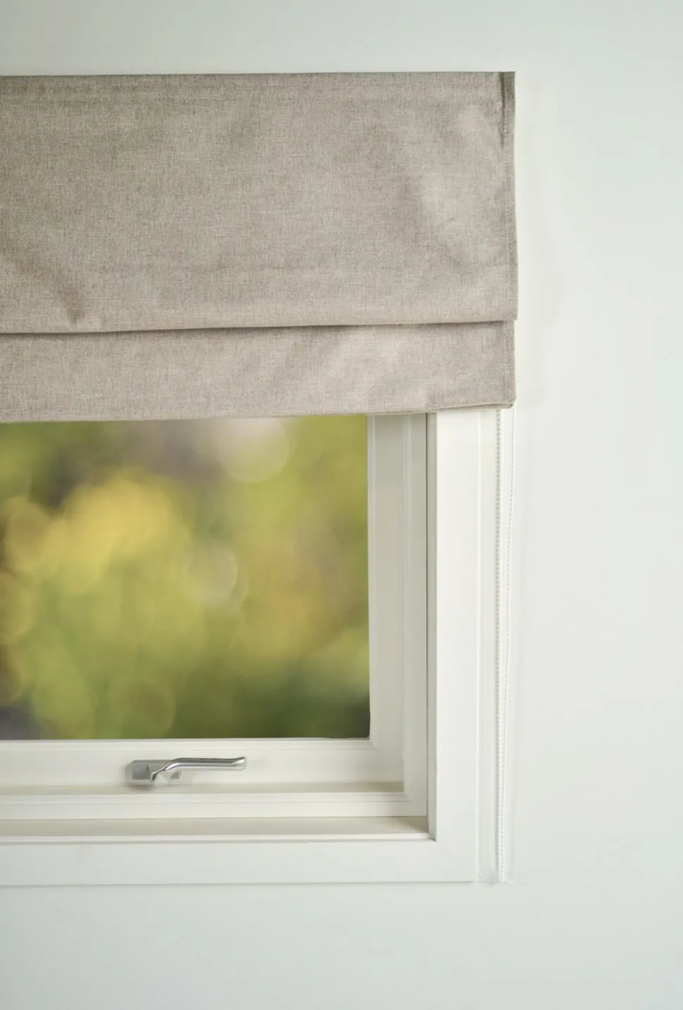 Lystett liftgardin beige - 100x140 cm