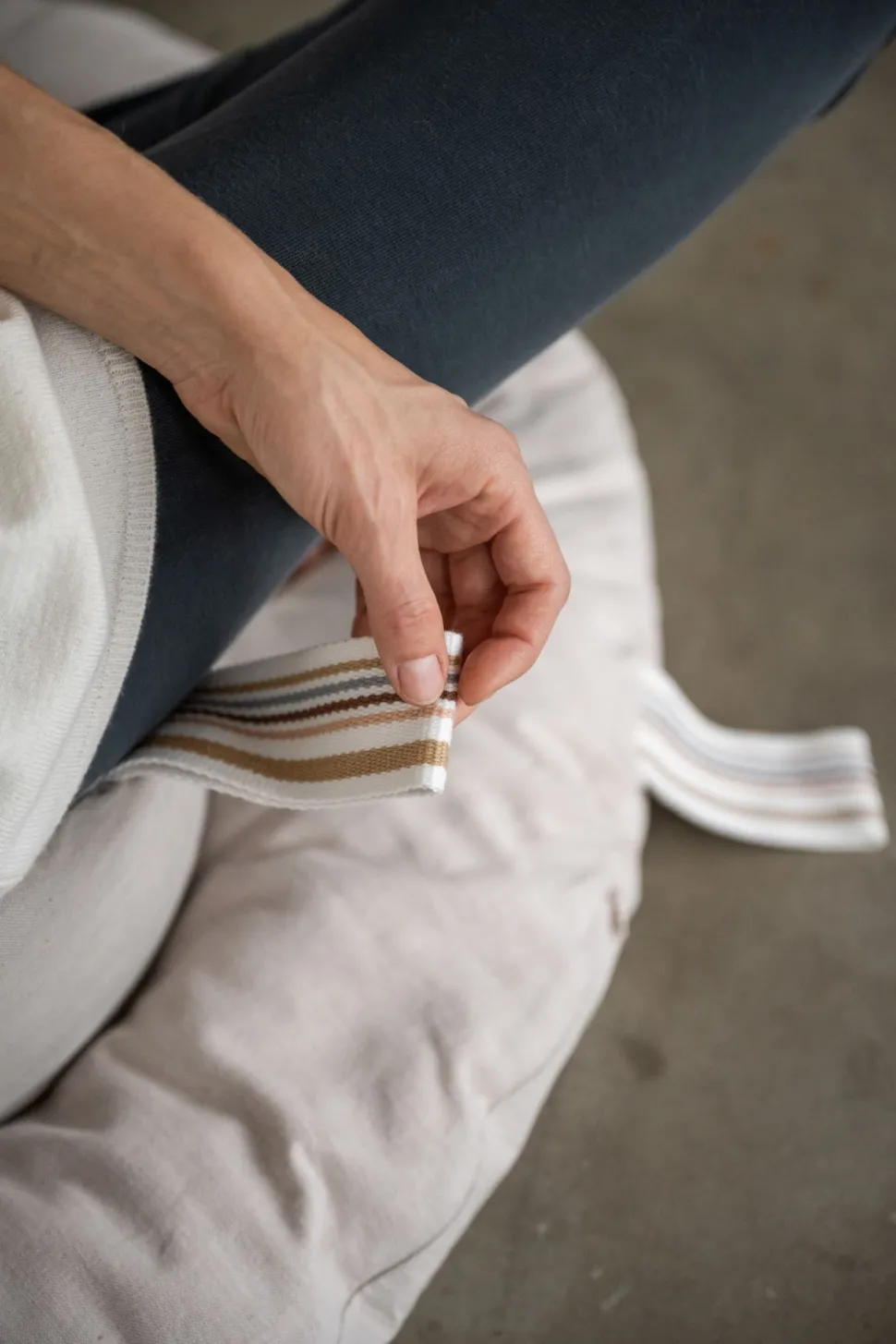 Meditasjonspute lys beige - 86x8 cm