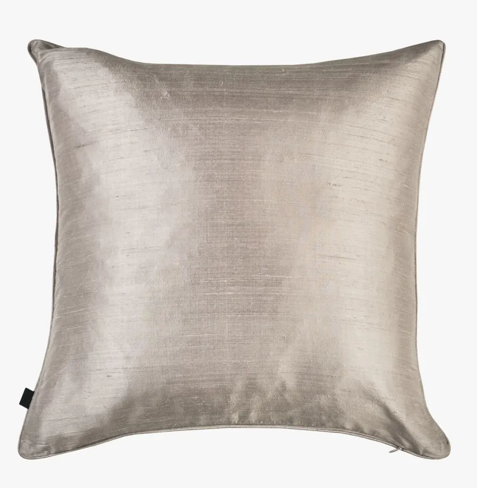 Pynteputetrekk taupe - 50x50 cm