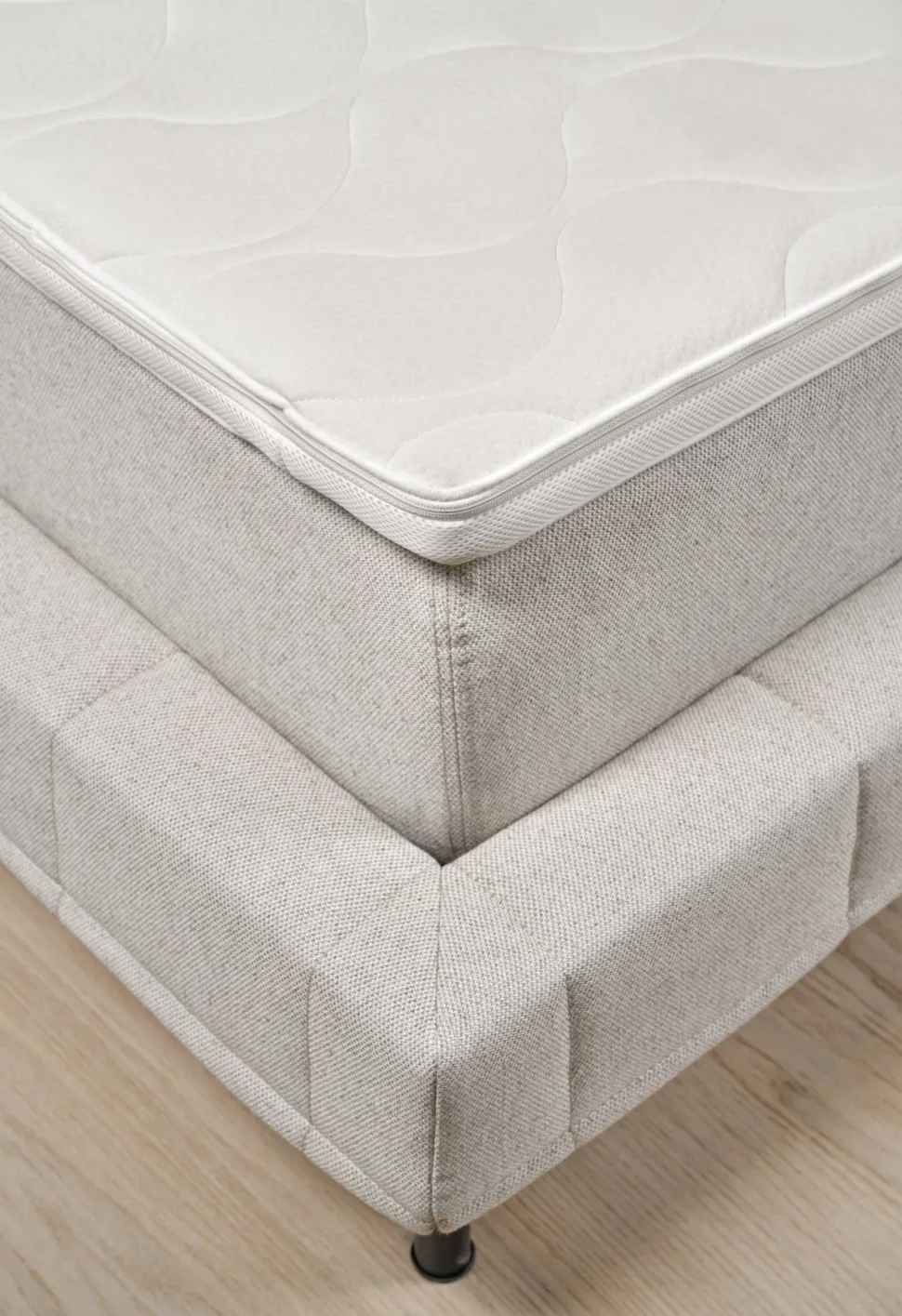 Rammeseng medium/medium natur - 180x200x44 cm