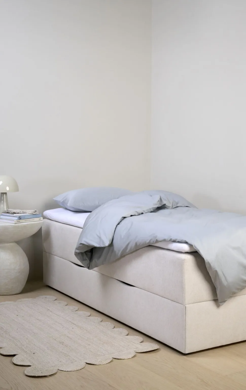 Seng med oppbevaring beige - 90x200x59 cm