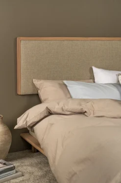 Seng naturoljet eik beige - 180x200 cm