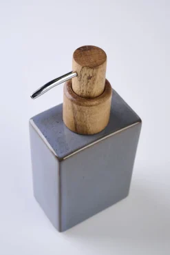 Såpedispenser grå - 8,5x5,5x18 cm