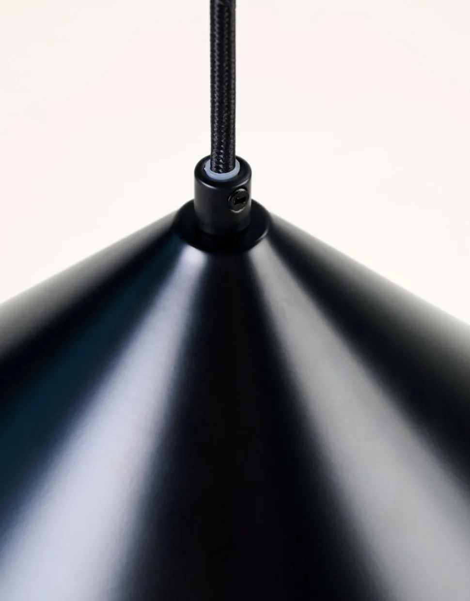 Taklampe svart - 29,5 cm ø34