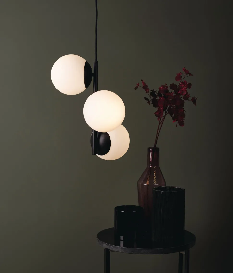 Taklampe svart - 34,5x32x32 cm