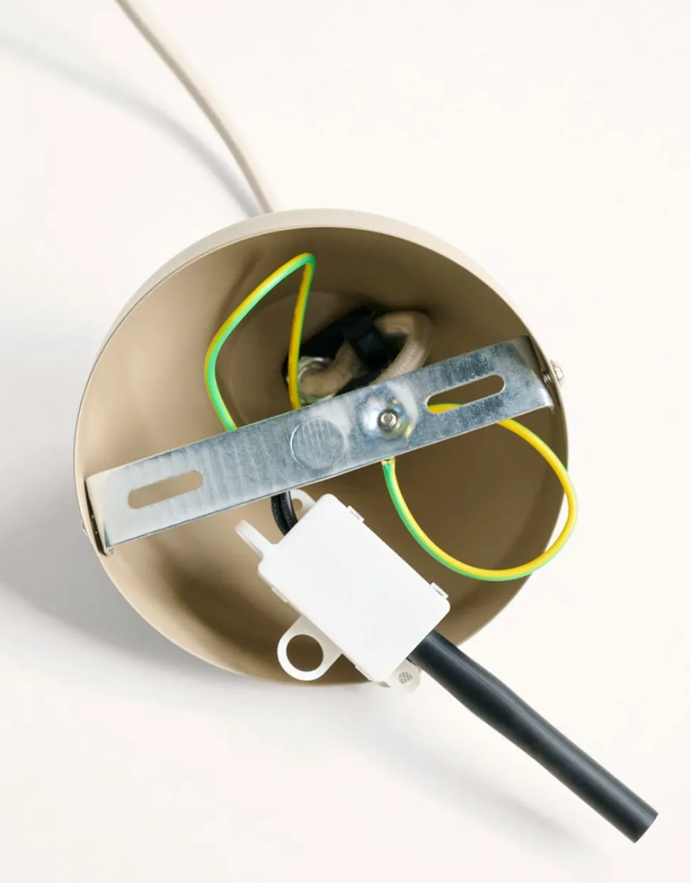 Taklampe taupe - 29,5 cm ø34